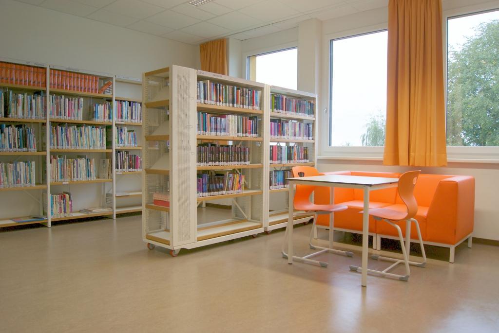 Schulbücherei innen